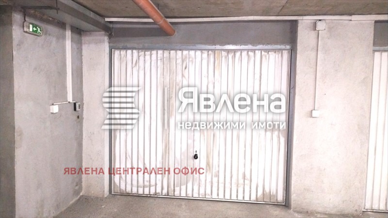Продава ГАРАЖ, ПАРКОМЯСТО, гр. София, Център, снимка 6 - Гаражи и паркоместа - 53715913