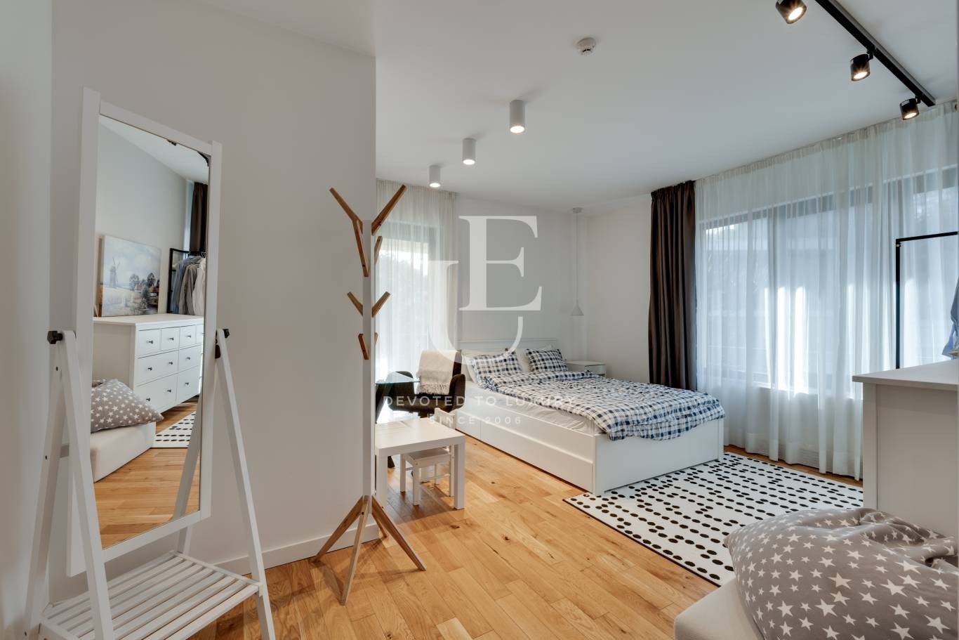 Продава КЪЩА, гр. София, м-т Камбаните, снимка 14 - Къщи - 53913610