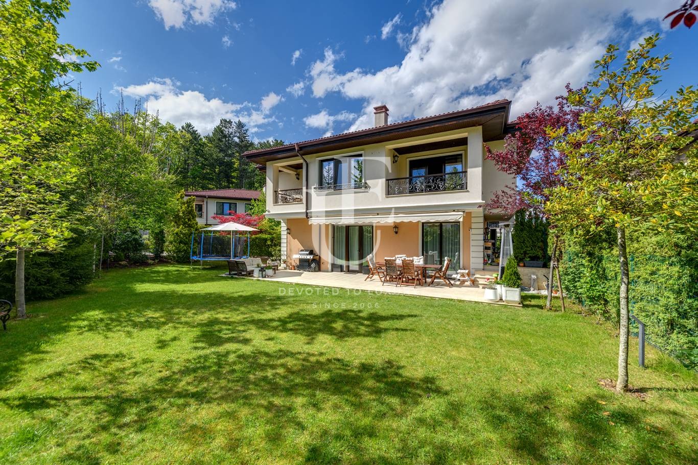 Продава КЪЩА, гр. София, м-т Камбаните, снимка 16 - Къщи - 53913610