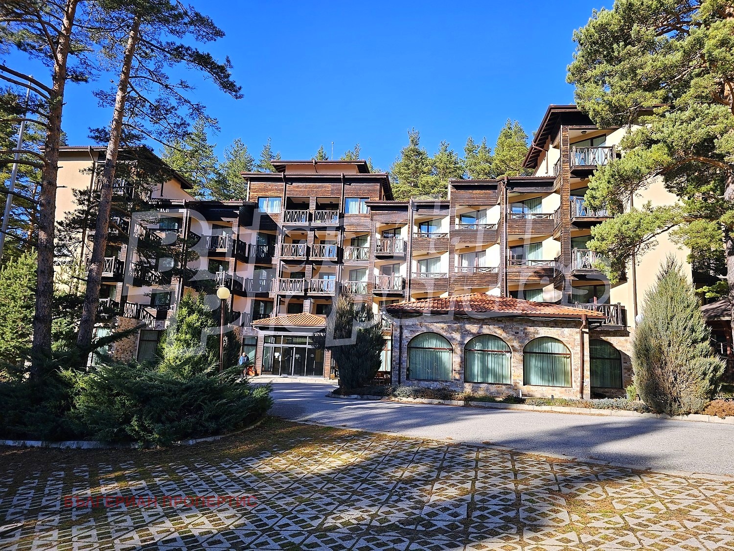 Продава ХОТЕЛ, с. Паничище, област Кюстендил, снимка 2 - Хотели - 53872216