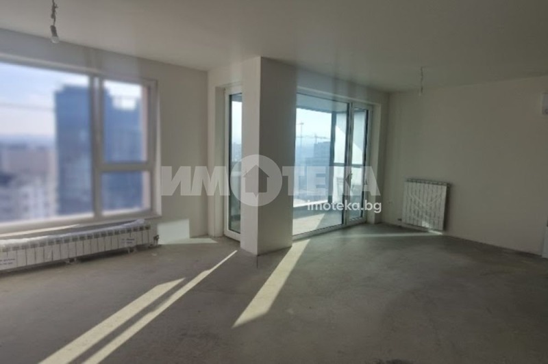 Продава 3-СТАЕН в град София, Хладилника - 130 кв.м / 455 700 € » 891 271.73 лв., ИМОТЕКА
