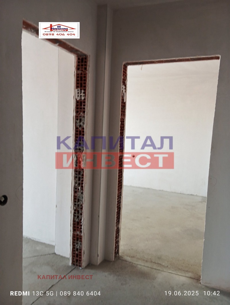 Продава  2-стаен град Благоевград , Широк център , 55 кв.м | 70422815 - изображение [9]