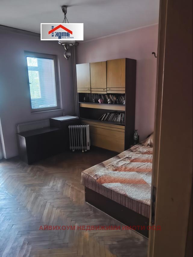 Продава 2-СТАЕН, гр. Плевен, Широк център, снимка 2 - Апартаменти - 55811354