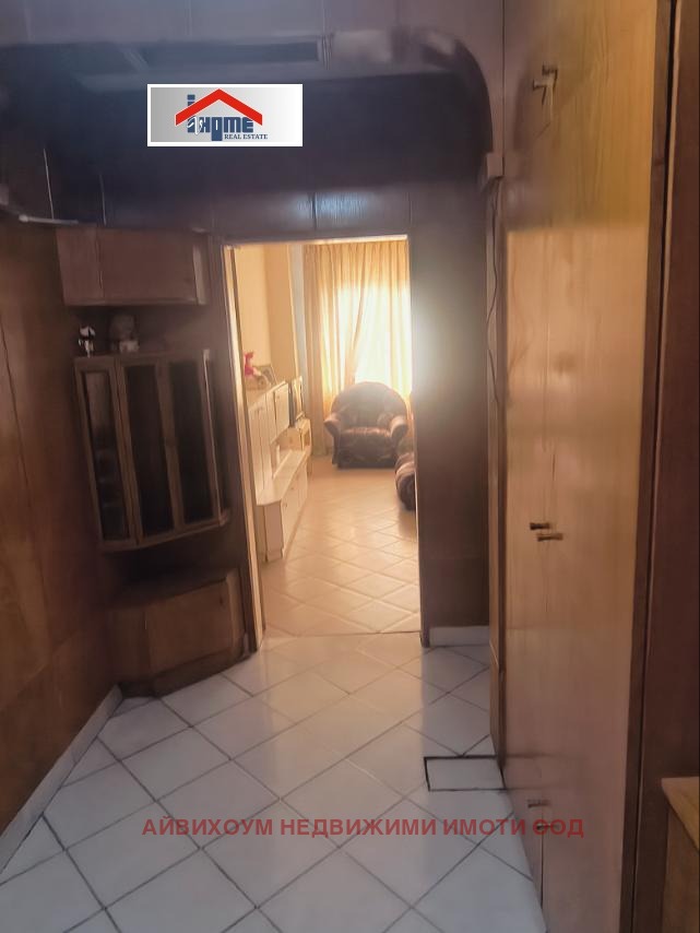Продава 2-СТАЕН, гр. Плевен, Широк център, снимка 6 - Апартаменти - 55811354