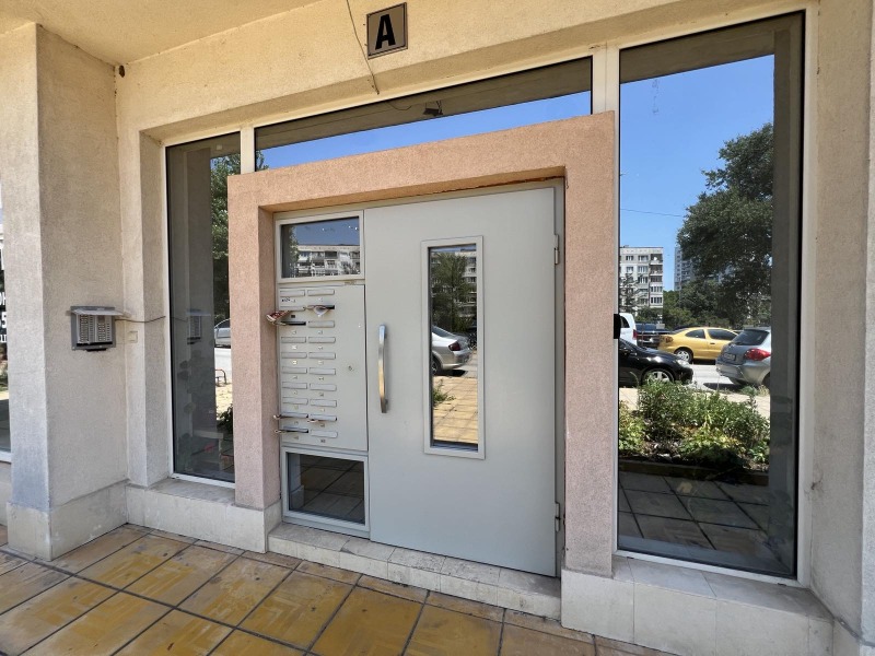 Продаја  2 спаваће собе Софија , Студентски град , 103 м2 | 56473782 - слика [3]