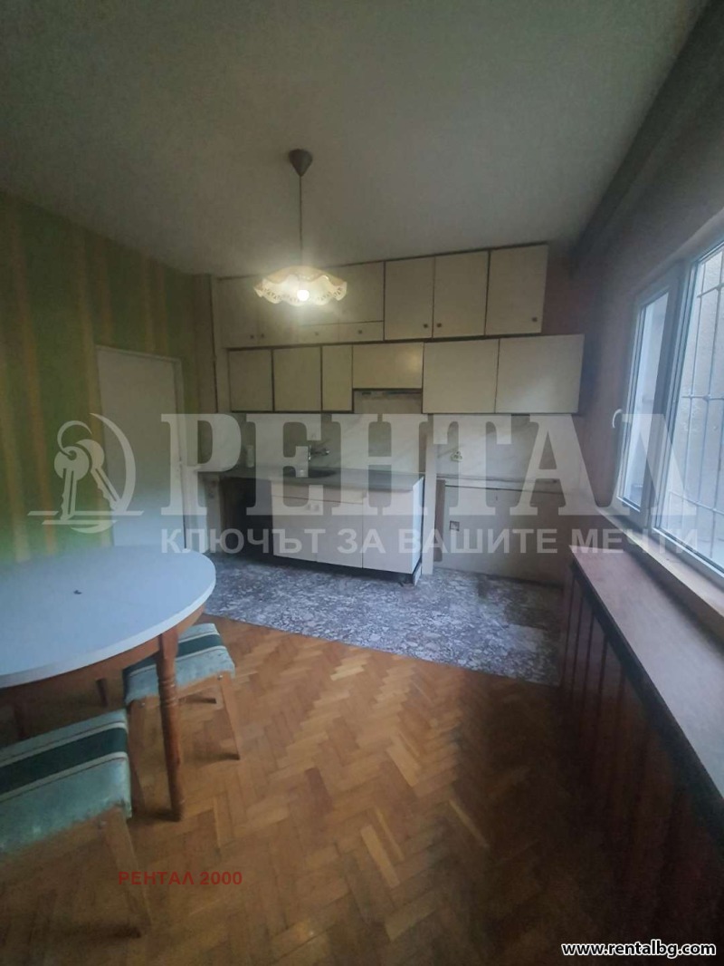 Продава 3-СТАЕН, гр. Пловдив, Кючук Париж, снимка 5 - Апартаменти - 53018109