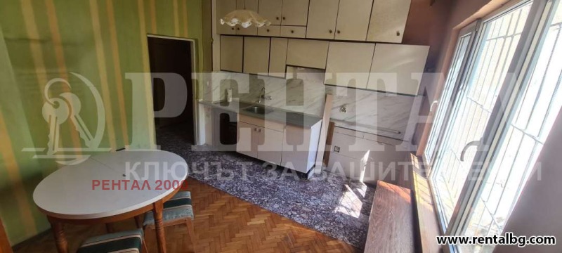 Продава 3-СТАЕН, гр. Пловдив, Кючук Париж, снимка 6 - Апартаменти - 53018109