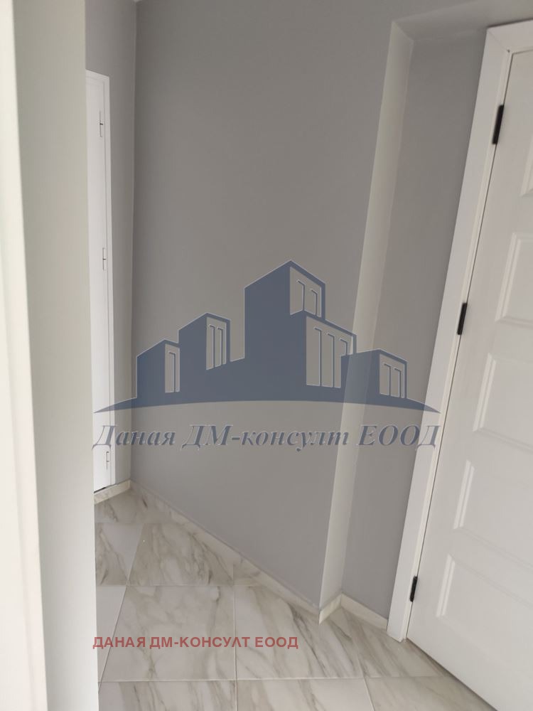 Продава 3-СТАЕН, гр. Шумен, Център, снимка 10 - Апартаменти - 53080506