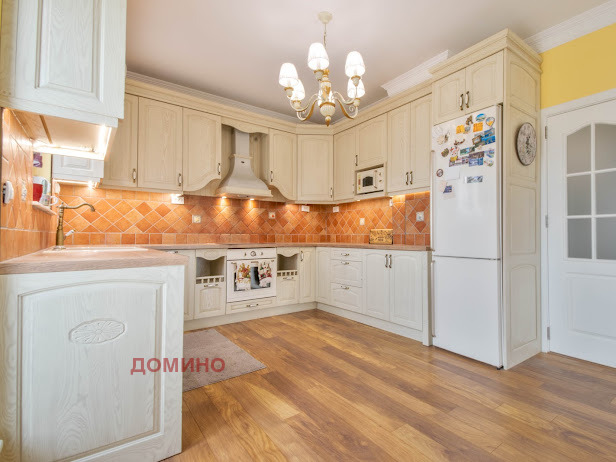 Продава МНОГОСТАЕН, гр. Пловдив, Въстанически, снимка 3 - Апартаменти - 55117485