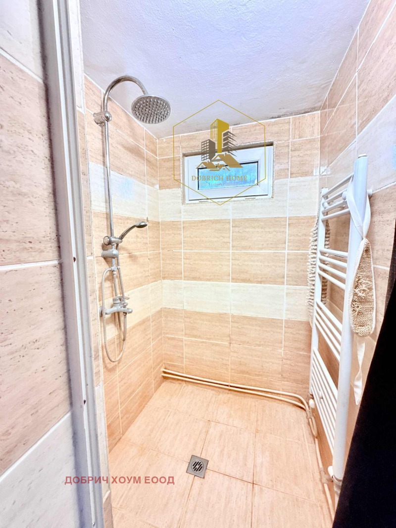 Продава КЪЩА, с. Славеево, област Добрич, снимка 9 - Къщи - 53092734