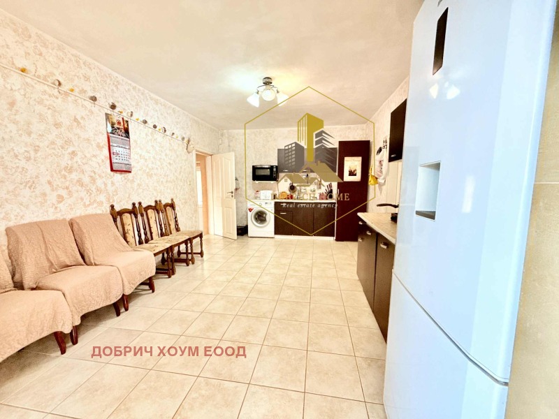 Продава КЪЩА, с. Славеево, област Добрич, снимка 12 - Къщи - 53092734