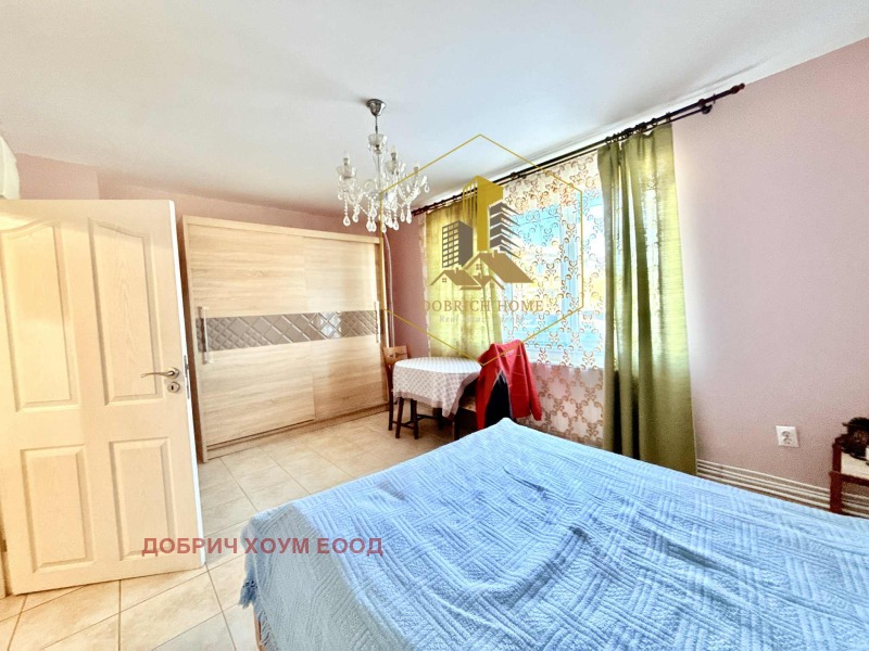 Продава КЪЩА, с. Славеево, област Добрич, снимка 11 - Къщи - 53092734