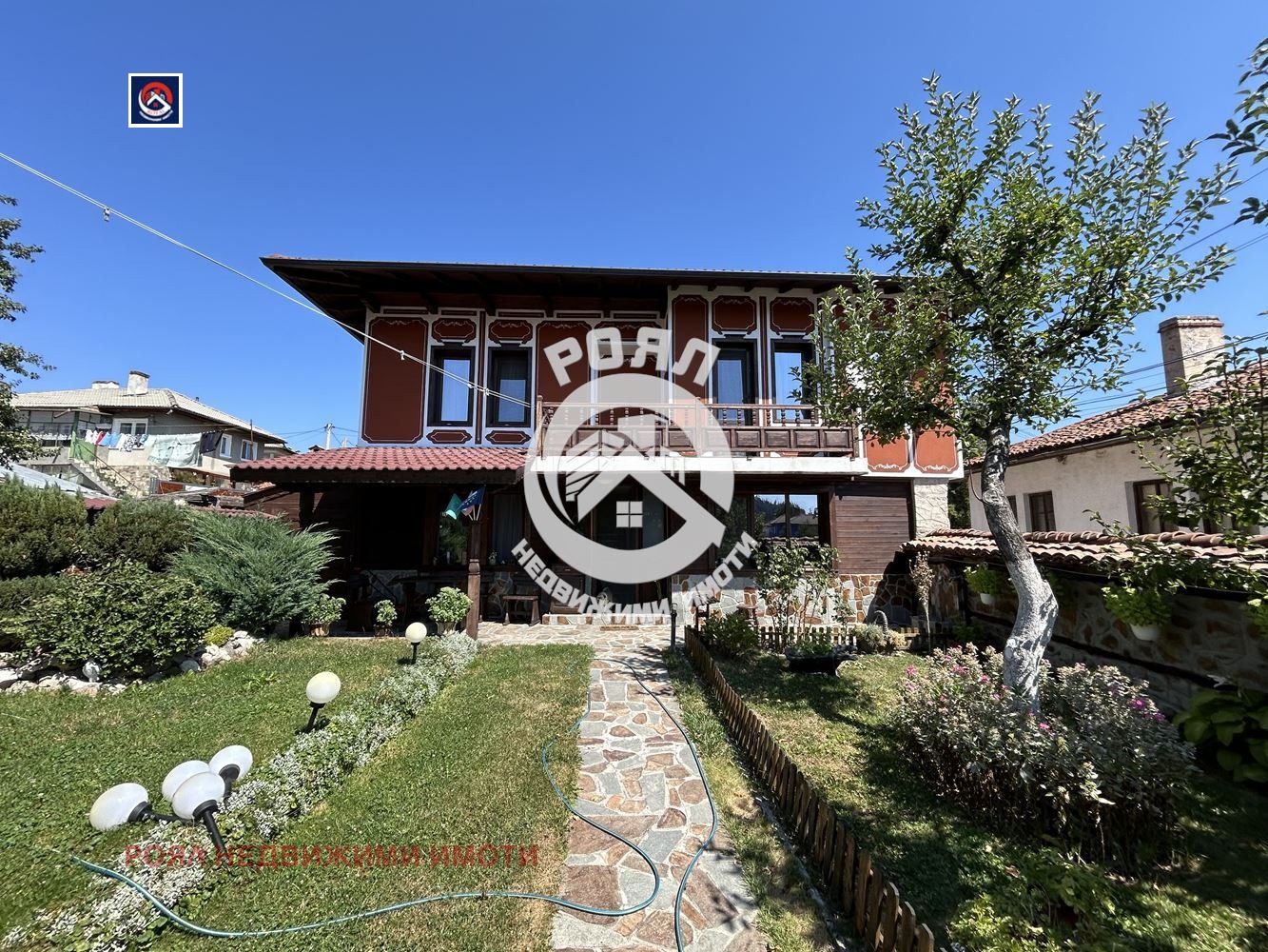 Продава КЪЩА, гр. Копривщица, област София област
