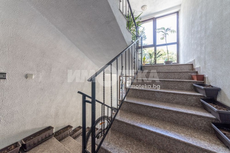 Продава  3-стаен град Варна , Младост 1 , 106 кв.м | 20360755 - изображение [16]