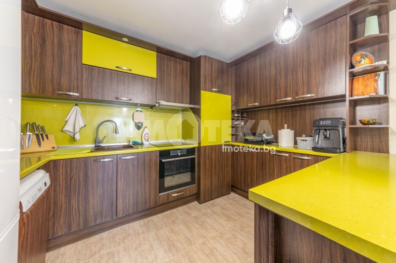 Продава  3-стаен град Варна , Младост 1 , 106 кв.м | 20360755 - изображение [3]