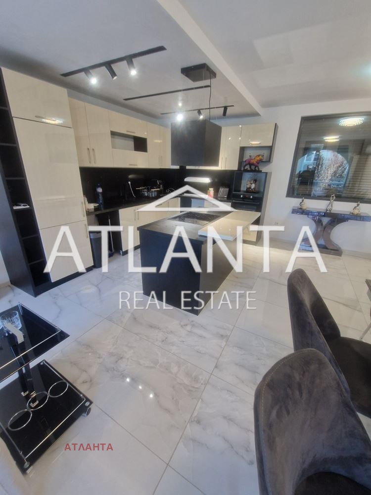 Продава  3-стаен град Варна , Свети Никола , 124 кв.м | 96424975 - изображение [2]