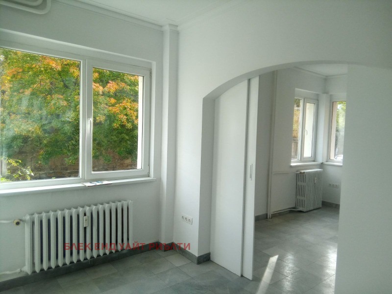 Продава 3-СТАЕН, гр. София, Яворов, снимка 15 - Апартаменти - 52538418