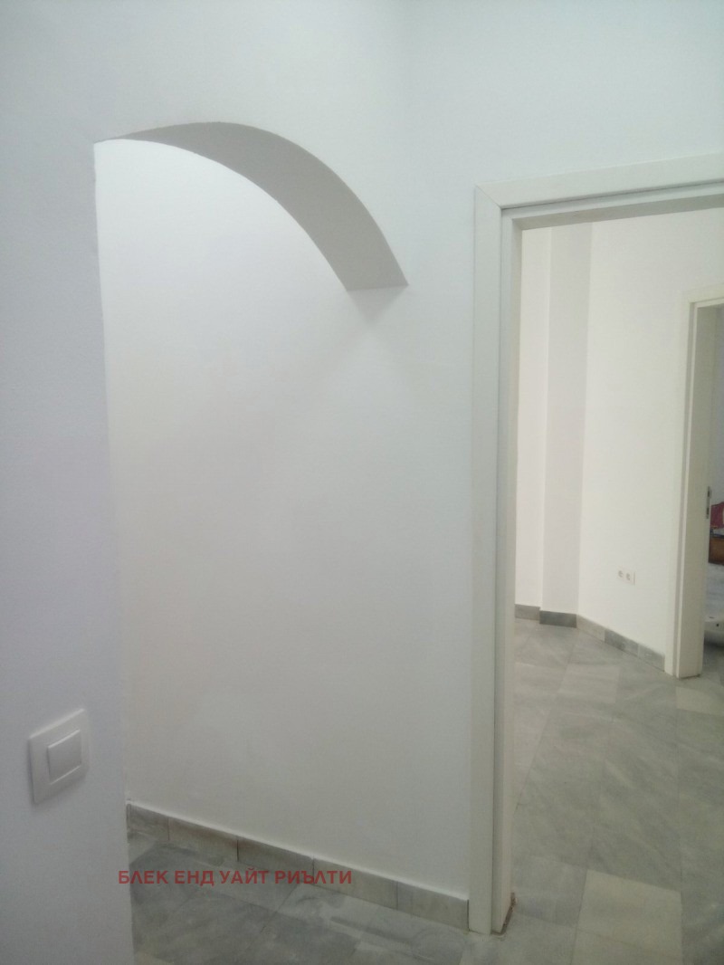 Продава 3-СТАЕН, гр. София, Яворов, снимка 13 - Апартаменти - 52538418