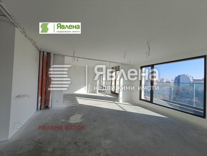 Продава 4-СТАЕН, гр. София, Изток