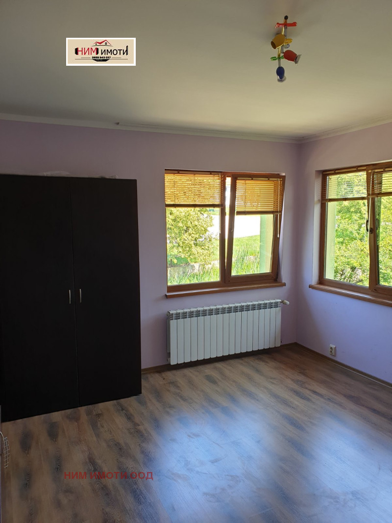 En venta  Casa región Pernik , Galabnik , 250 metros cuadrados | 65678692 - imagen [2]