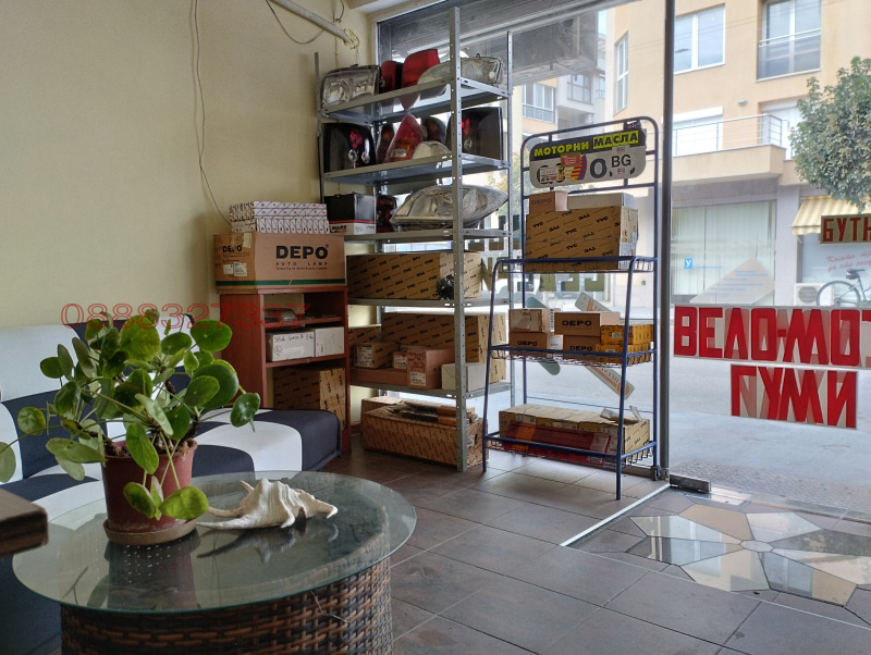 Продава МАГАЗИН, гр. Пазарджик, Център, снимка 4 - Магазини - 53058627