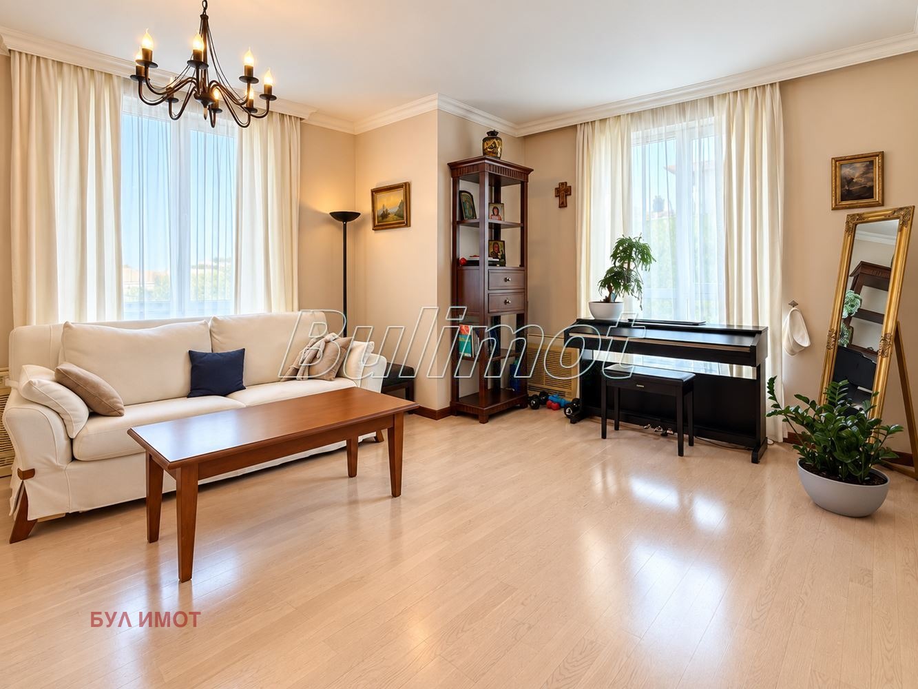 Продава 3-СТАЕН, гр. Варна, к.к. Св.Св. Константин и Елена, снимка 2 - Апартаменти - 54068103