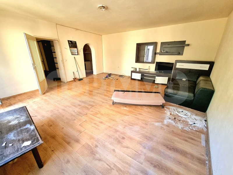 À venda  Mais de 3 quartos Varna , Centar , 201 m² | 66355405 - imagem [2]