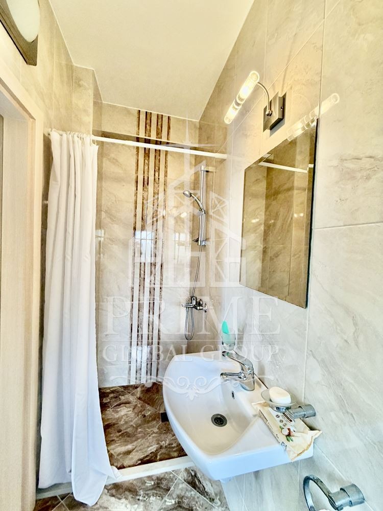 Продава КЪЩА, гр. Бургас, Сарафово, снимка 5 - Къщи - 55434789