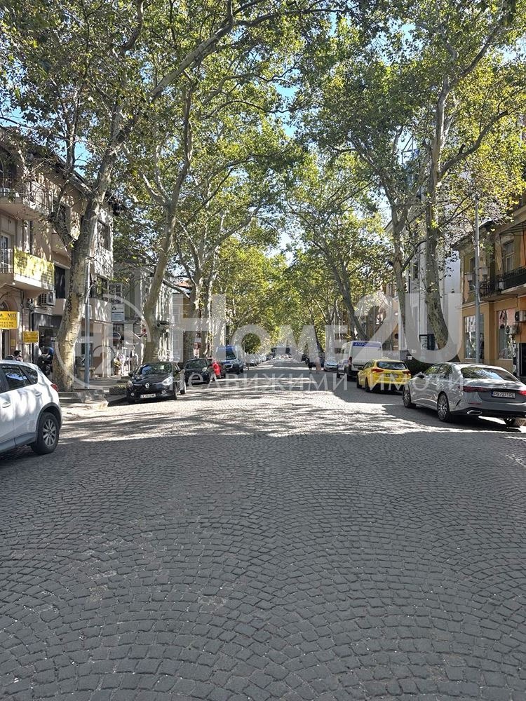 En venta  Comercio Plovdiv , Tsentar , 90 metros cuadrados | 75923136 - imagen [3]
