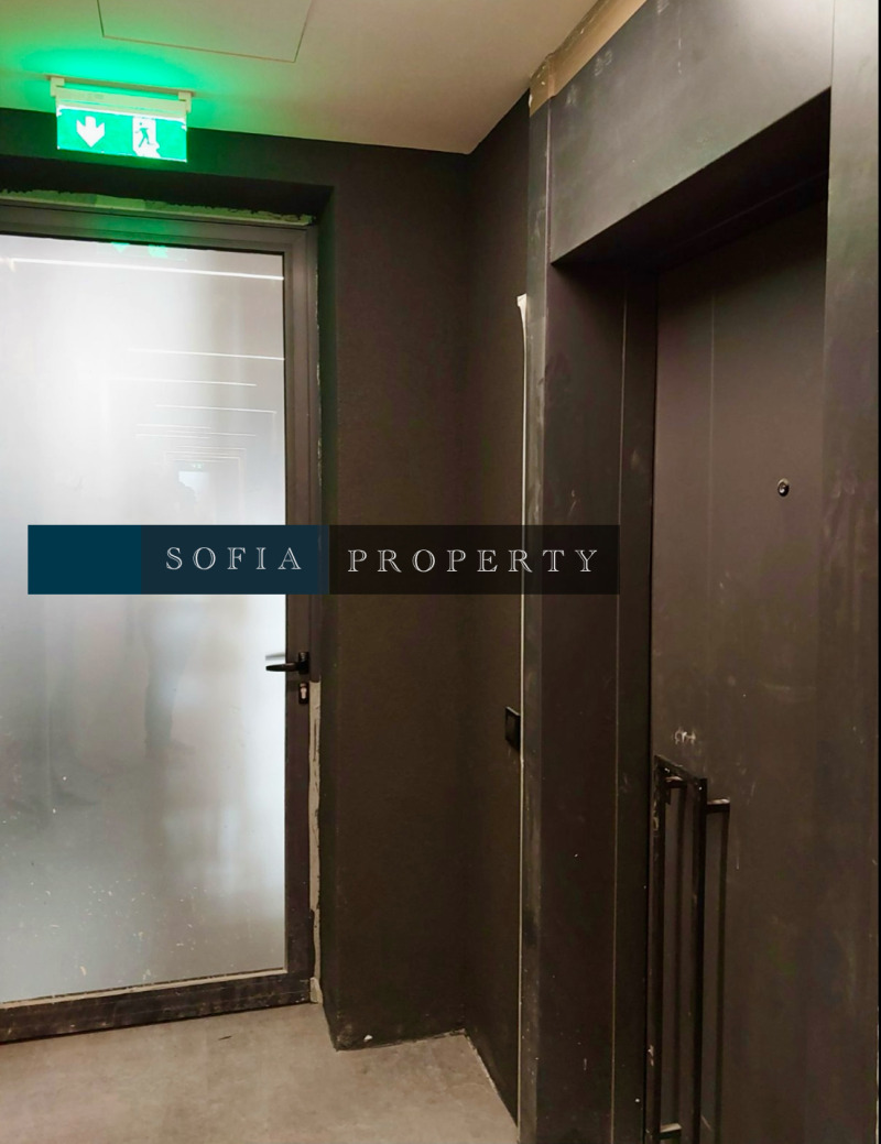 Продава  2-стаен град София , Банишора , 72 кв.м | 71310366 - изображение [6]