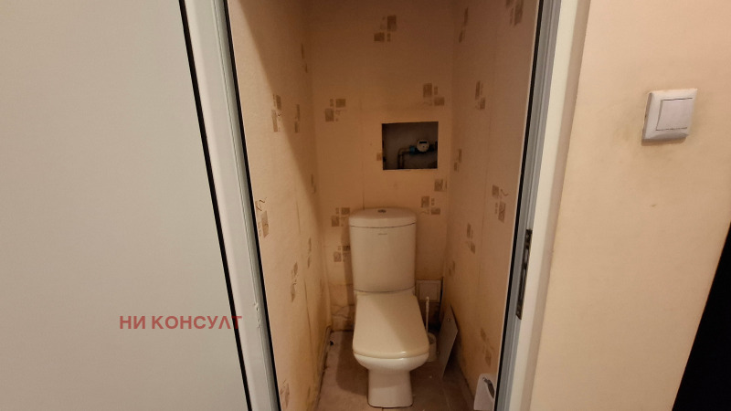 Продава 2-СТАЕН, гр. София, Толстой, снимка 13 - Апартаменти - 53463085