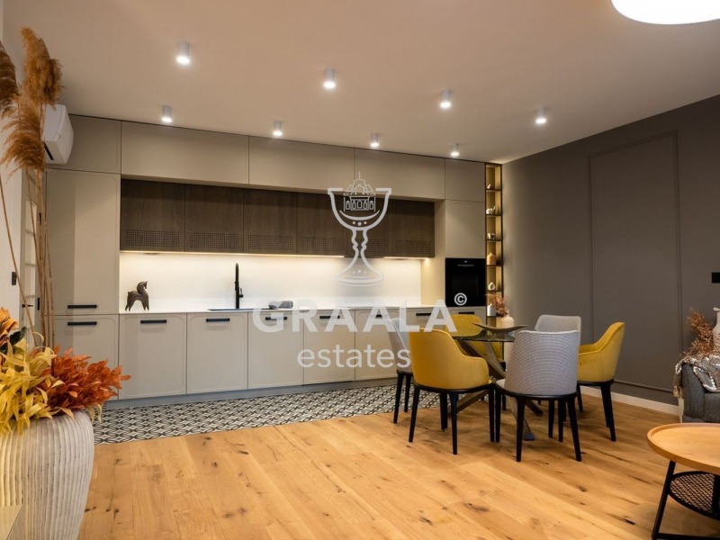 De vânzare  2 dormitoare Sofia , Hadji Dimitâr , 127 mp | 82733840