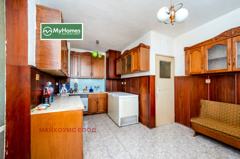 De vânzare  3 dormitoare Sofia , Țentâr , 100 mp | 80869639 - imagine [8]