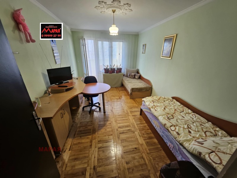 Продава 4-СТАЕН, гр. Русе, Хъшове, снимка 3 - Апартаменти - 53047395