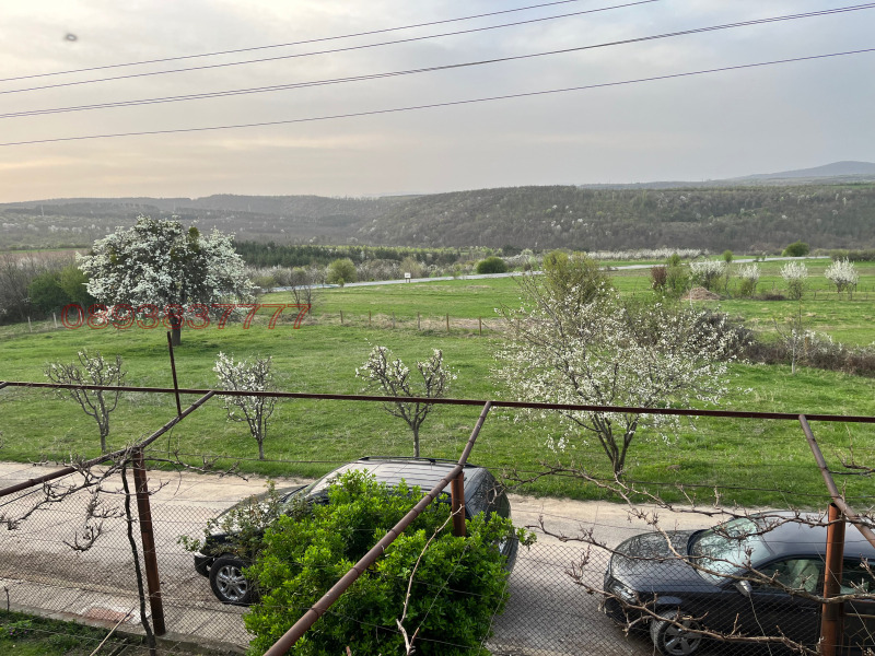 Продава КЪЩА, с. Великденче, област Търговище, снимка 4 - Къщи - 52786001