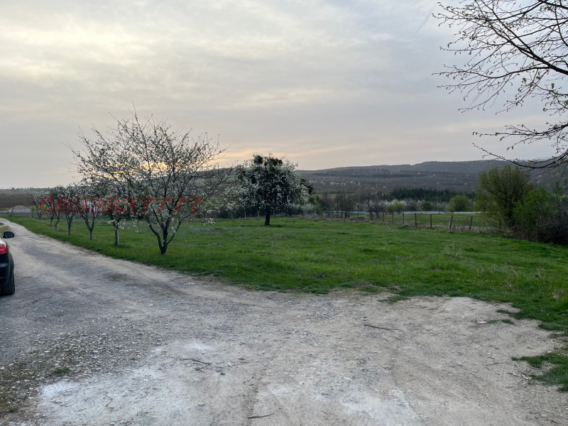 Продава КЪЩА, с. Великденче, област Търговище, снимка 5 - Къщи - 52786001