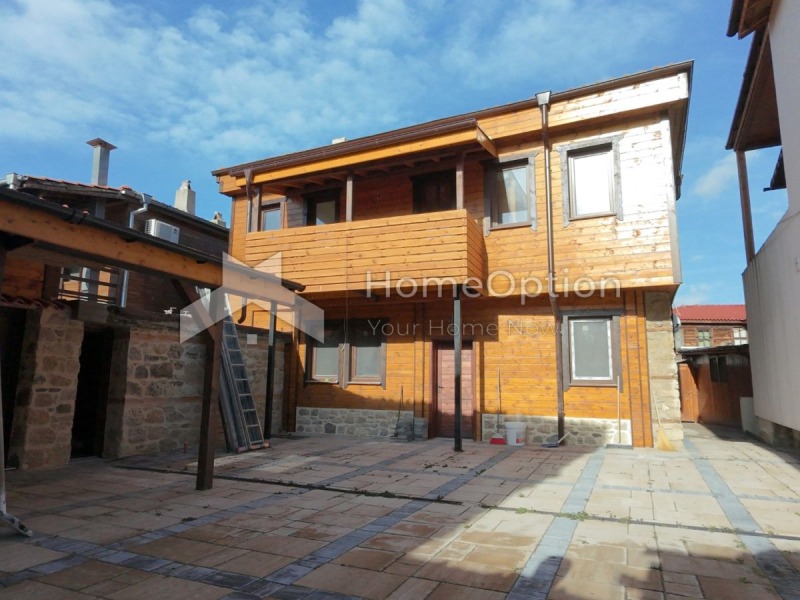 Продава КЪЩА в област Бургас, гр. Несебър - 108 кв.м / 409 900 € » 801 694.72 лв., ХОУМ ОПШЪН ЕООД.