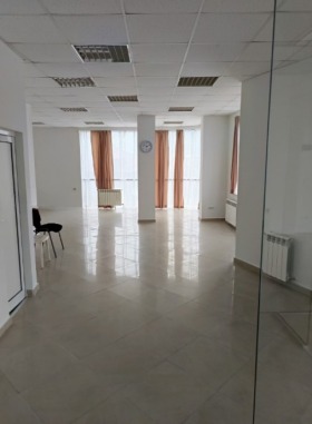 3+ camere da letto Orlandovtsi, Sofia 1