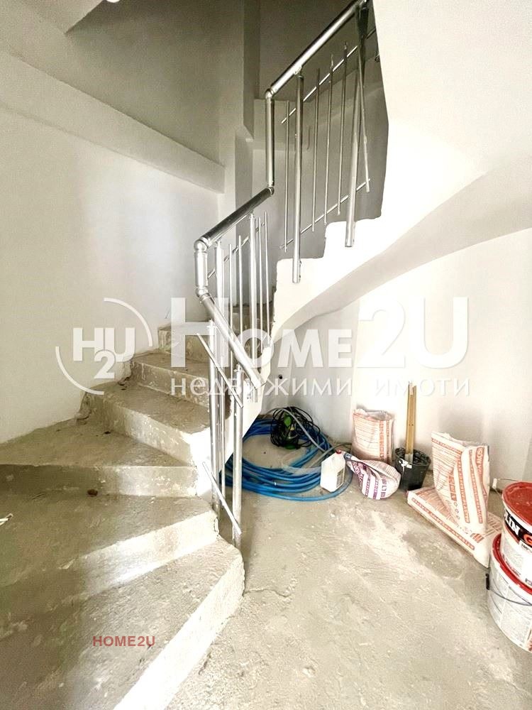 Продава  2-стаен град Варна , Възраждане 3 , 70 кв.м | 36157623 - изображение [4]