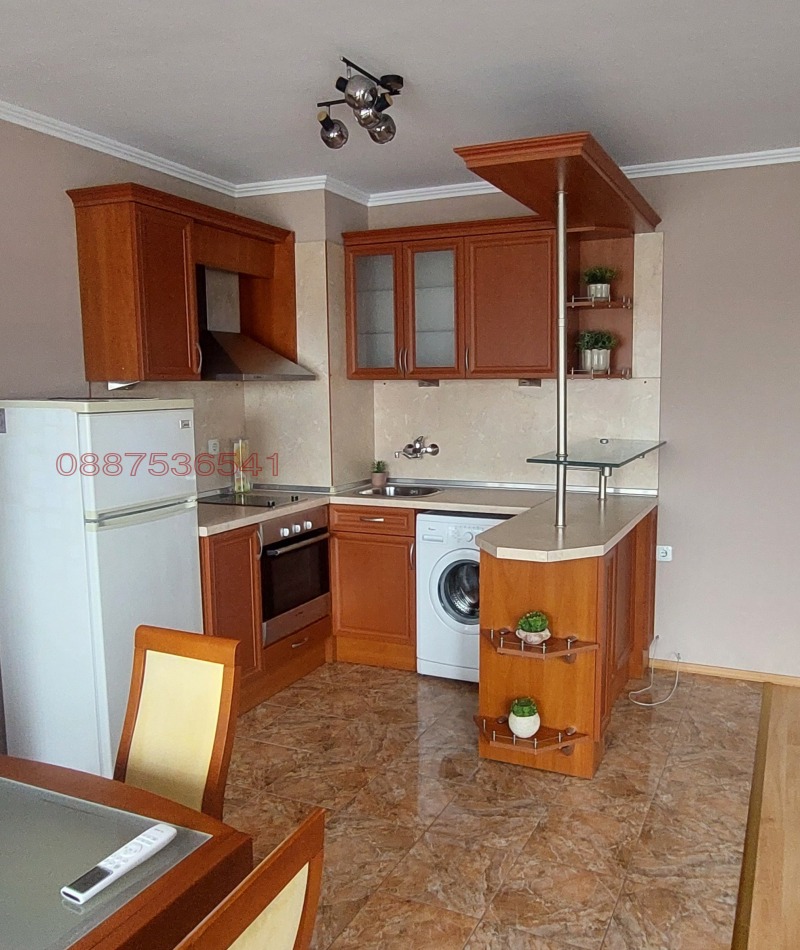 Продава  2-стаен град Русе , Център , 66 кв.м | 12061737 - изображение [6]