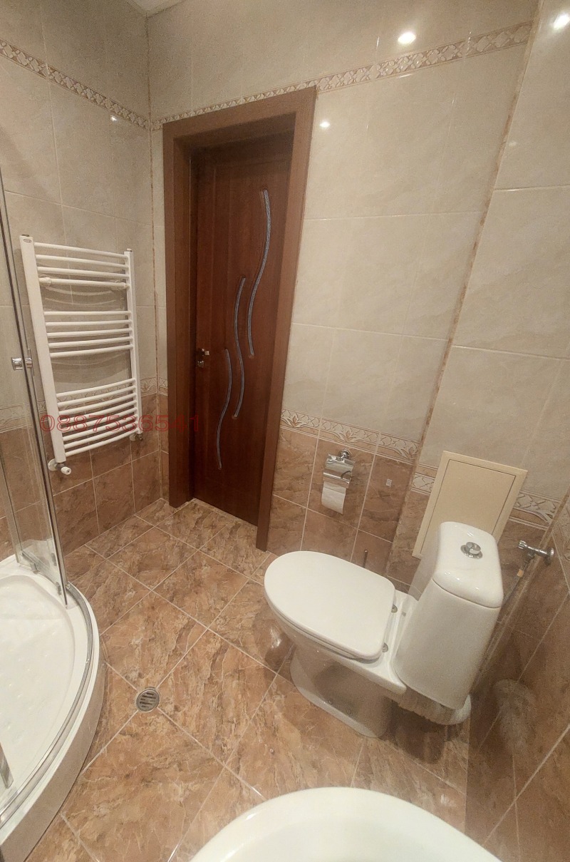 Продава  2-стаен град Русе , Център , 66 кв.м | 12061737 - изображение [12]