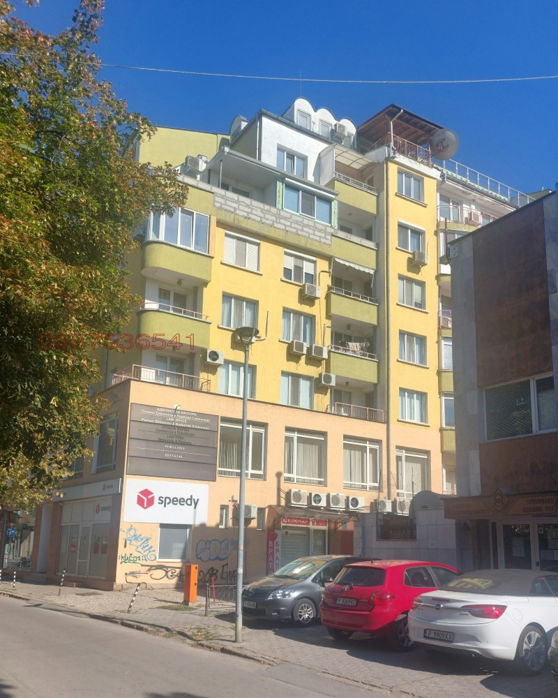 Продава  2-стаен град Русе , Център , 66 кв.м | 12061737