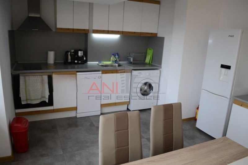 Продава 4-СТАЕН, гр. Варна, Център, снимка 10 - Апартаменти - 54944072