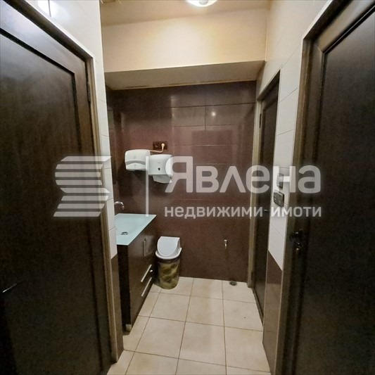 Til salgs  Bar; Kaffebar Varna , Ljatno kino Trakija , 90 kvm | 67841682 - bilde [7]