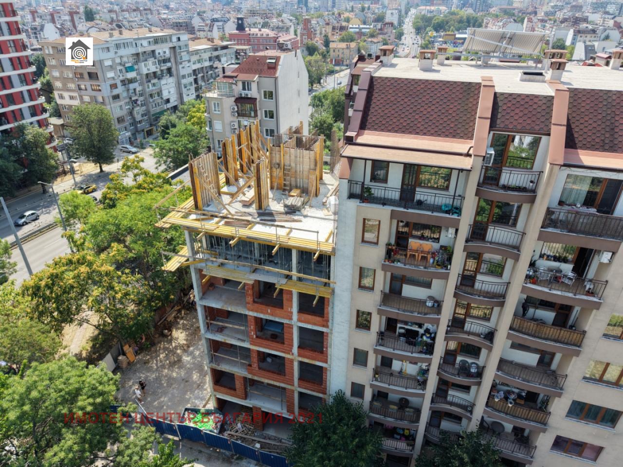 Продава 3-СТАЕН, гр. София, Банишора, снимка 2 - Апартаменти - 56093903