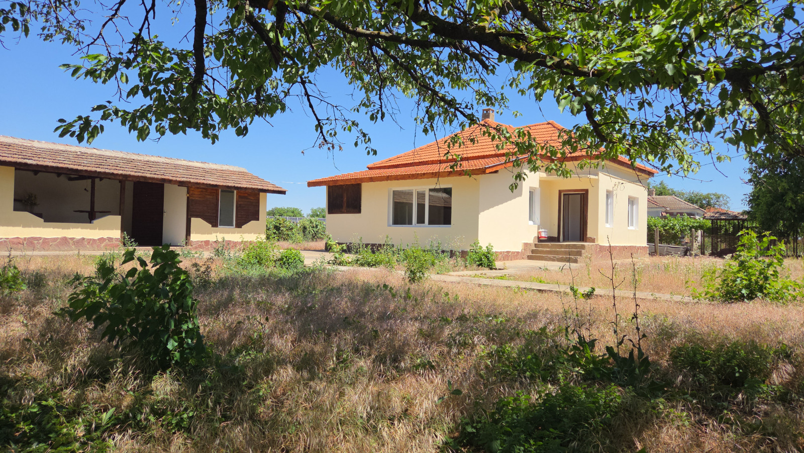 Продава КЪЩА, гр. Балчик, област Добрич, снимка 17 - Къщи - 55506821