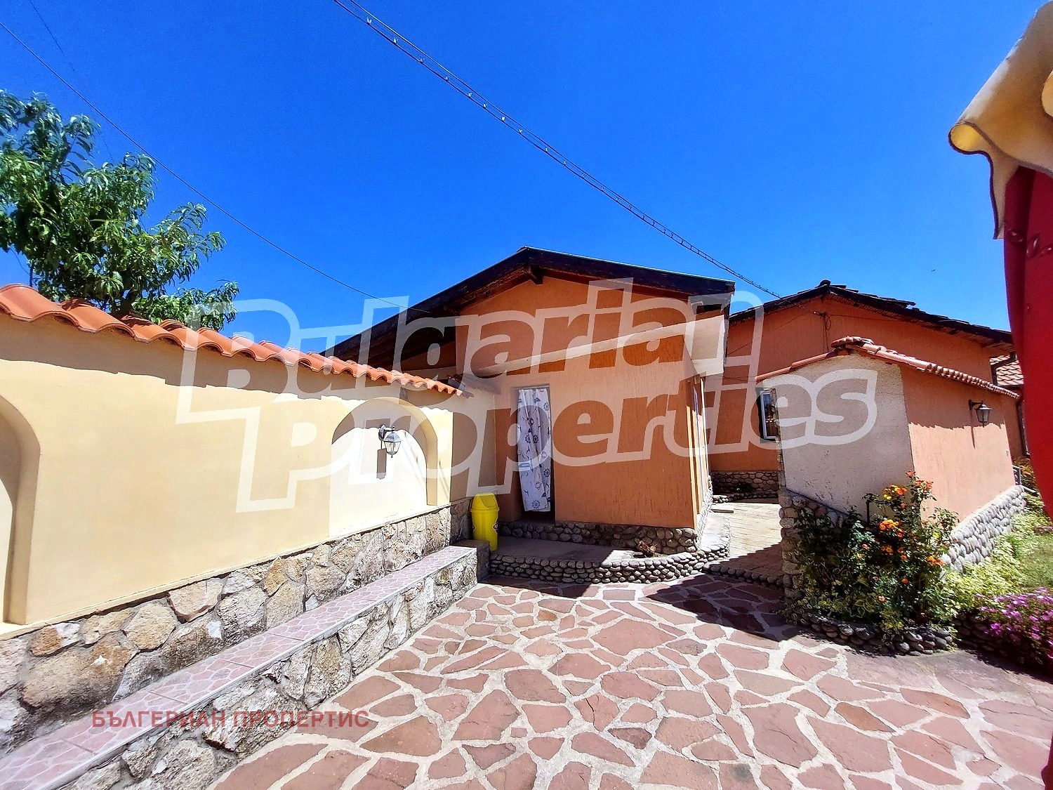 Продава ХОТЕЛ, гр. Златица, област София област, снимка 13 - Хотели - 56109232