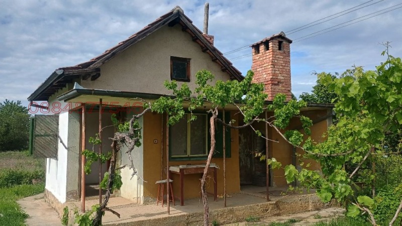 Продава ВИЛА в област Велико Търново, гр. Свищов - 30 кв.м / 13 700 € » 26 794.87 лв.