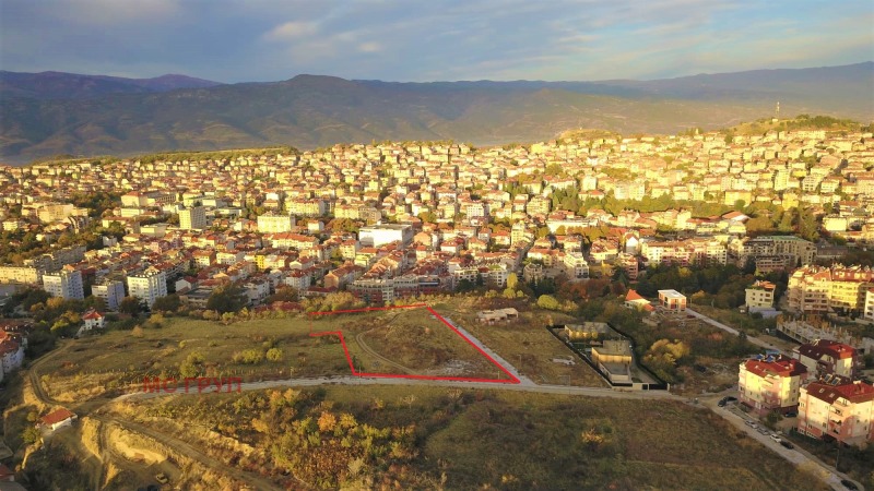 Продава ПАРЦЕЛ в област Благоевград, гр. Сандански - 7081 кв.м / 1 062 150 € » 2 077 384.83 лв., МС ГРУП