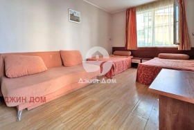 1-СТАЕН, 44 m2